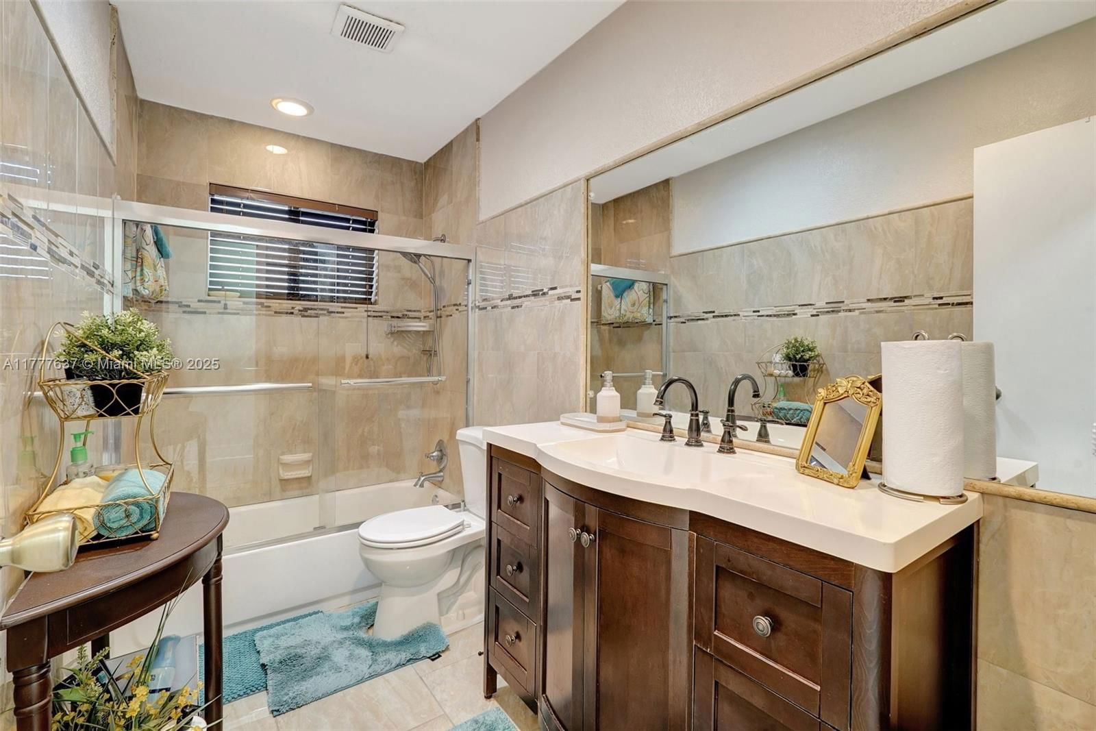 Real estate property located at 3842 68th Ave, Broward, Miramar Isles Sec 7, Miramar, FL
