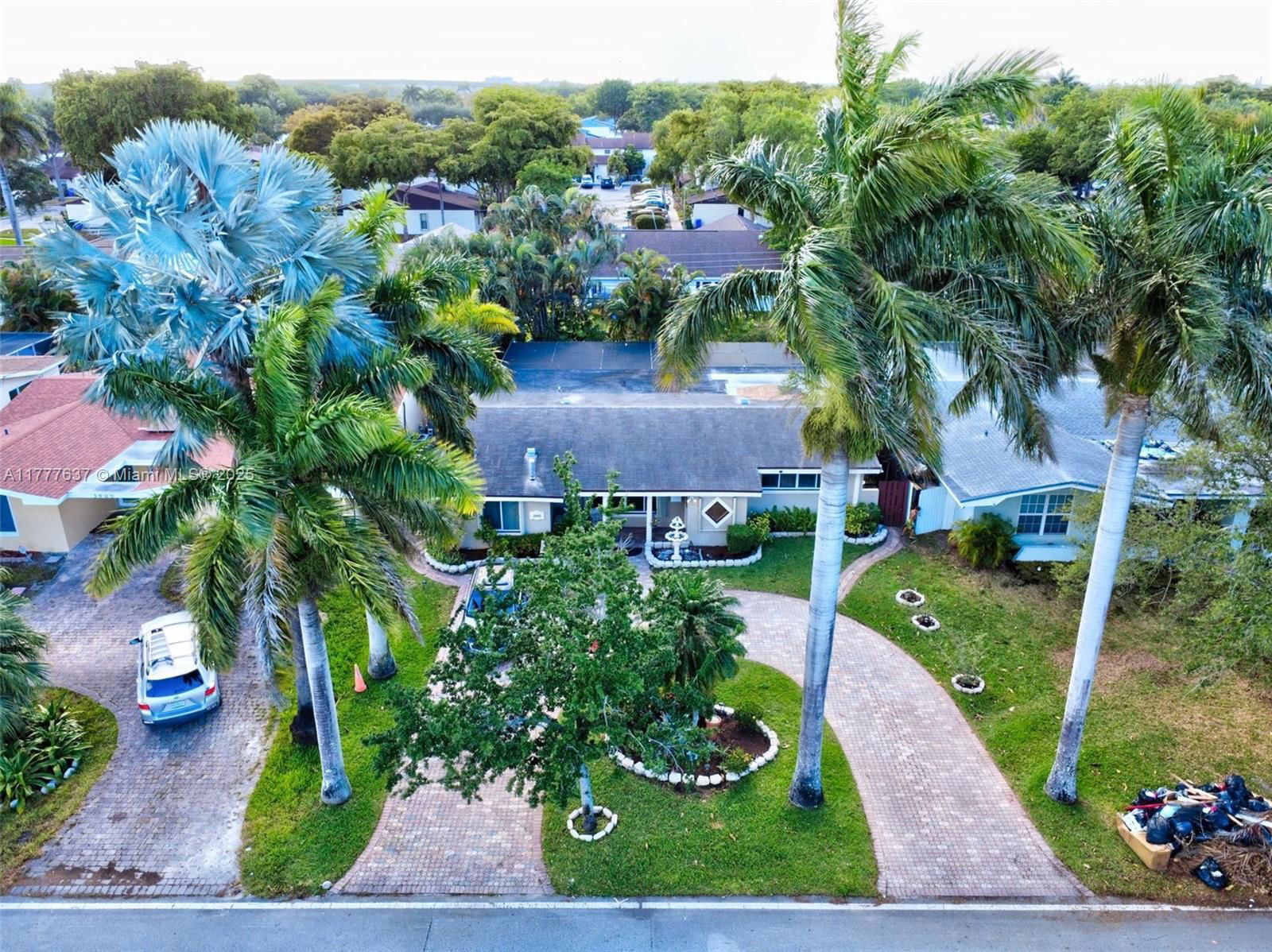 Real estate property located at 3842 68th Ave, Broward, Miramar Isles Sec 7, Miramar, FL