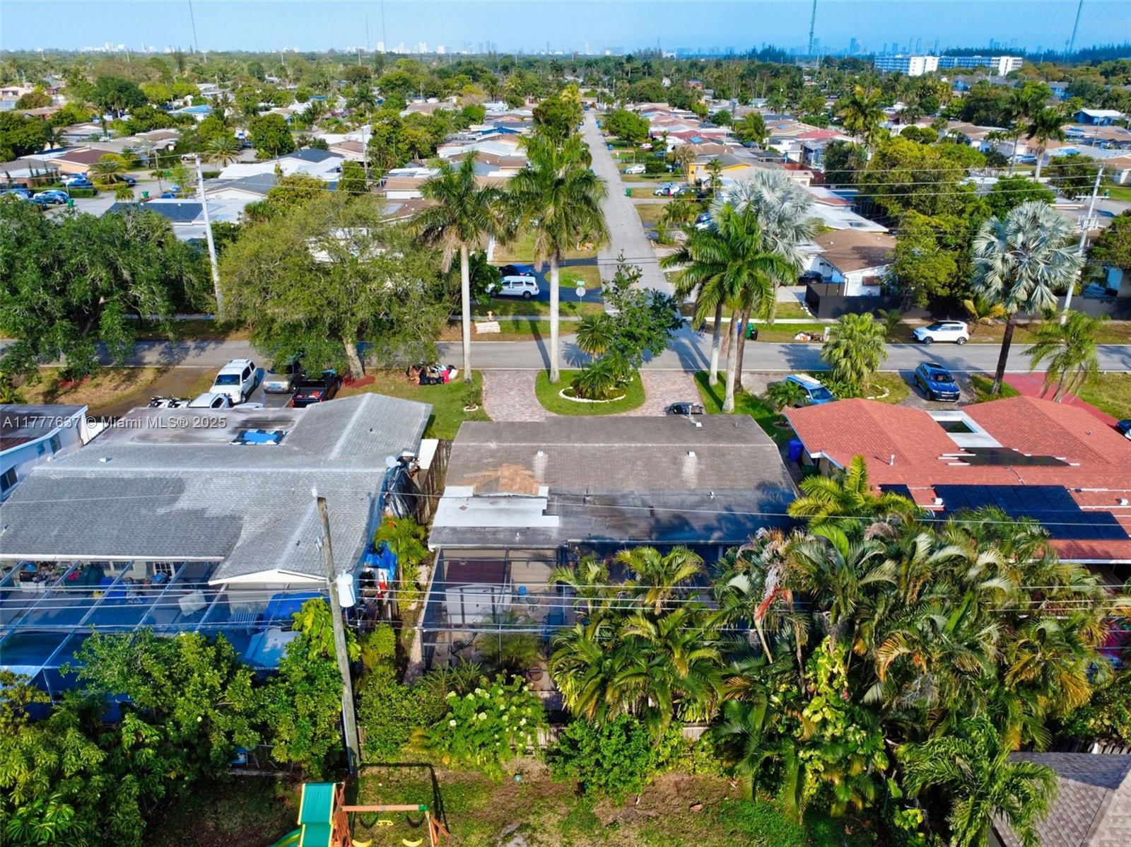 Real estate property located at 3842 68th Ave, Broward, Miramar Isles Sec 7, Miramar, FL