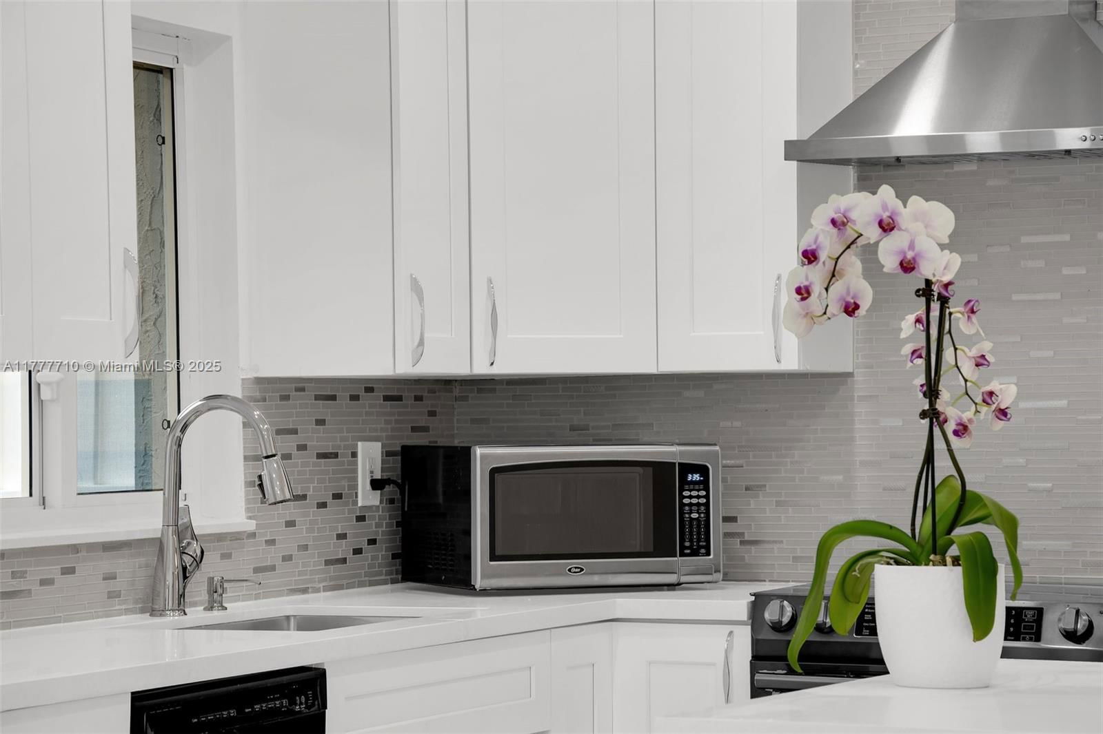 Real estate property located at 17663 5th St, Broward, Silver Lakes At Pembroke, Pembroke Pines, FL