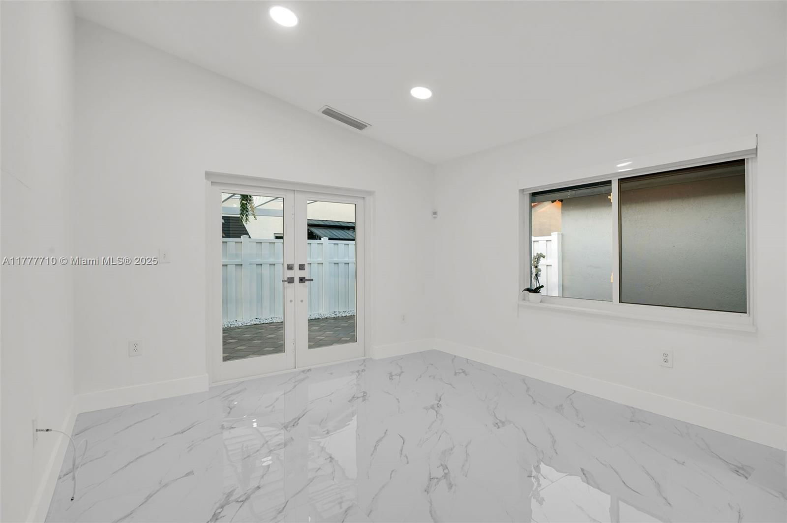 Real estate property located at 17663 5th St, Broward, Silver Lakes At Pembroke, Pembroke Pines, FL