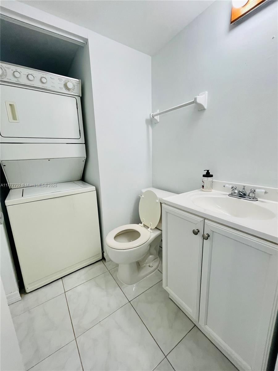 Real estate property located at 5809 21st St #20-A, Broward, Habitat Ii Condo, Lauderhill, FL