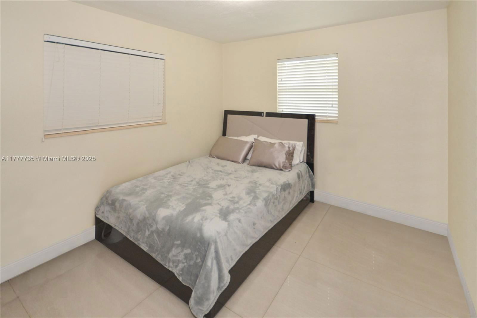 Real estate property located at 6550 8th St, Broward, Boulevard Heights Sec Ten, Pembroke Pines, FL