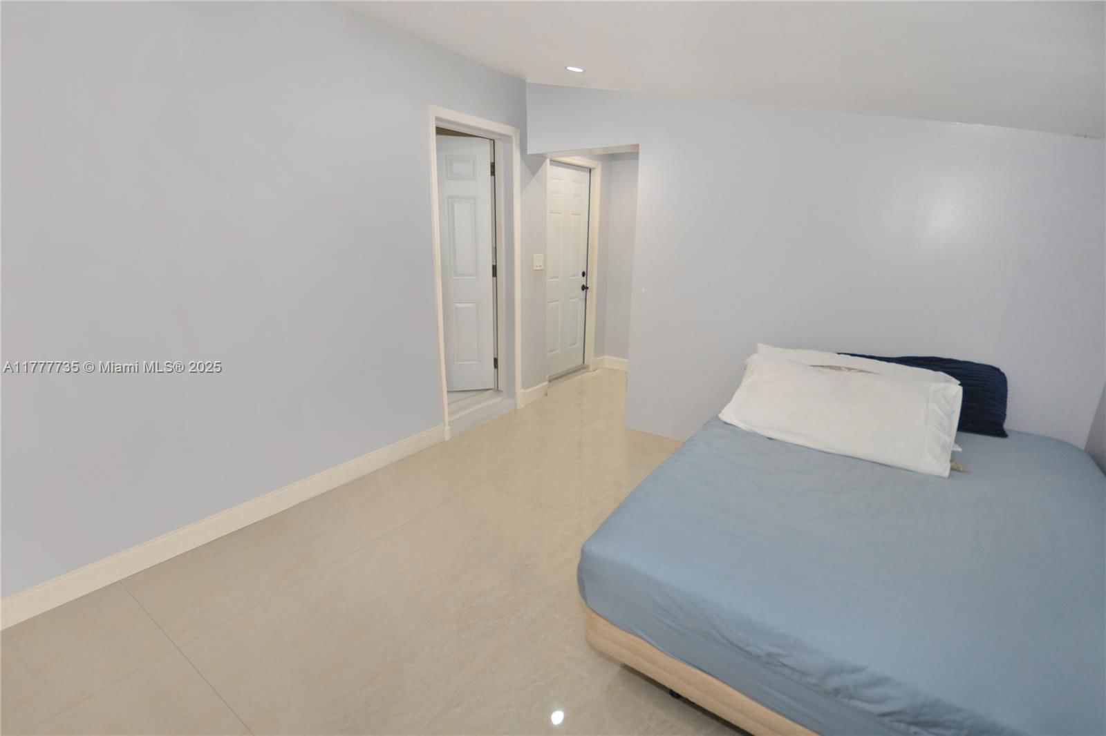 Real estate property located at 6550 8th St, Broward, Boulevard Heights Sec Ten, Pembroke Pines, FL