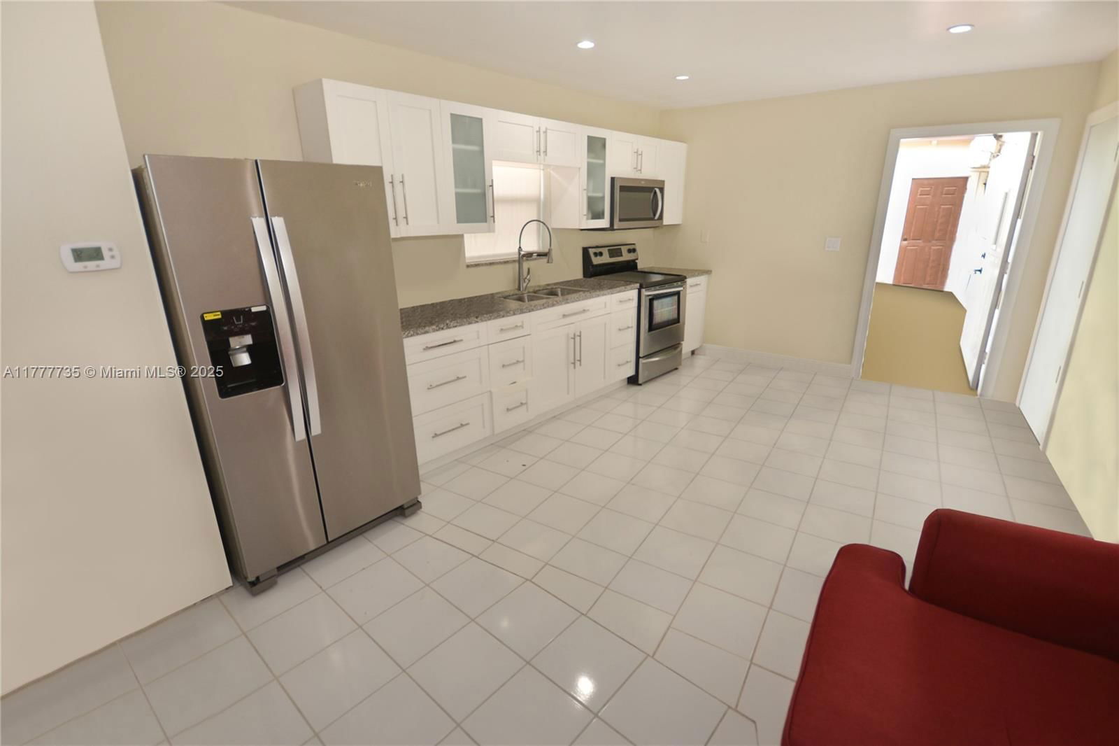 Real estate property located at 6550 8th St, Broward, Boulevard Heights Sec Ten, Pembroke Pines, FL