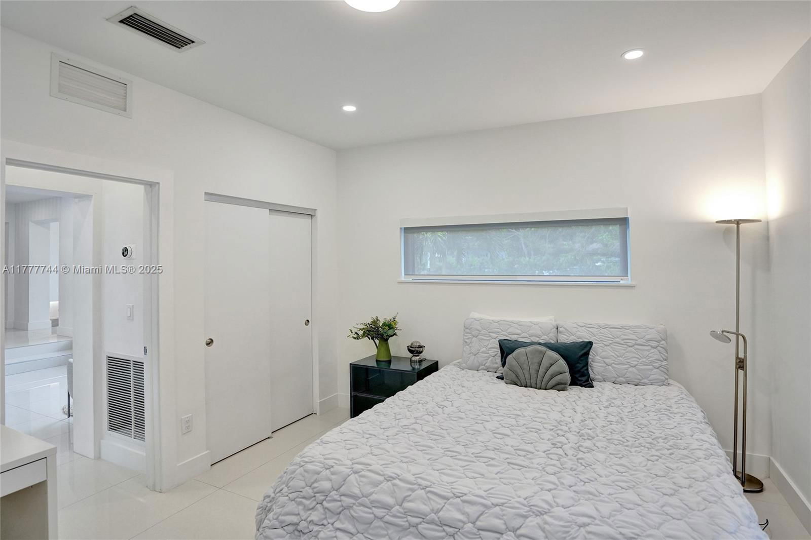 Real estate property located at 620 17th Ter, Broward, Victoria Park Corr Amen P, Fort Lauderdale, FL