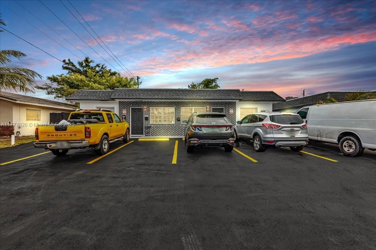 Real estate property located at 210 40th Ct, Broward, Boniello Gardens 2nd Add, Oakland Park, FL
