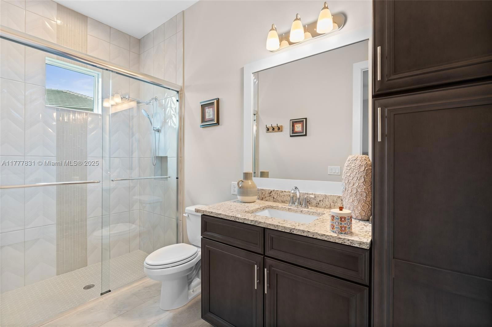 Real estate property located at 3671 Sapphire Cove, Collier, Estilo Acres Lot 32, Naples, FL