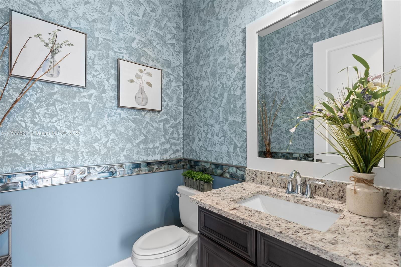 Real estate property located at 3671 Sapphire Cove, Collier, Estilo Acres Lot 32, Naples, FL