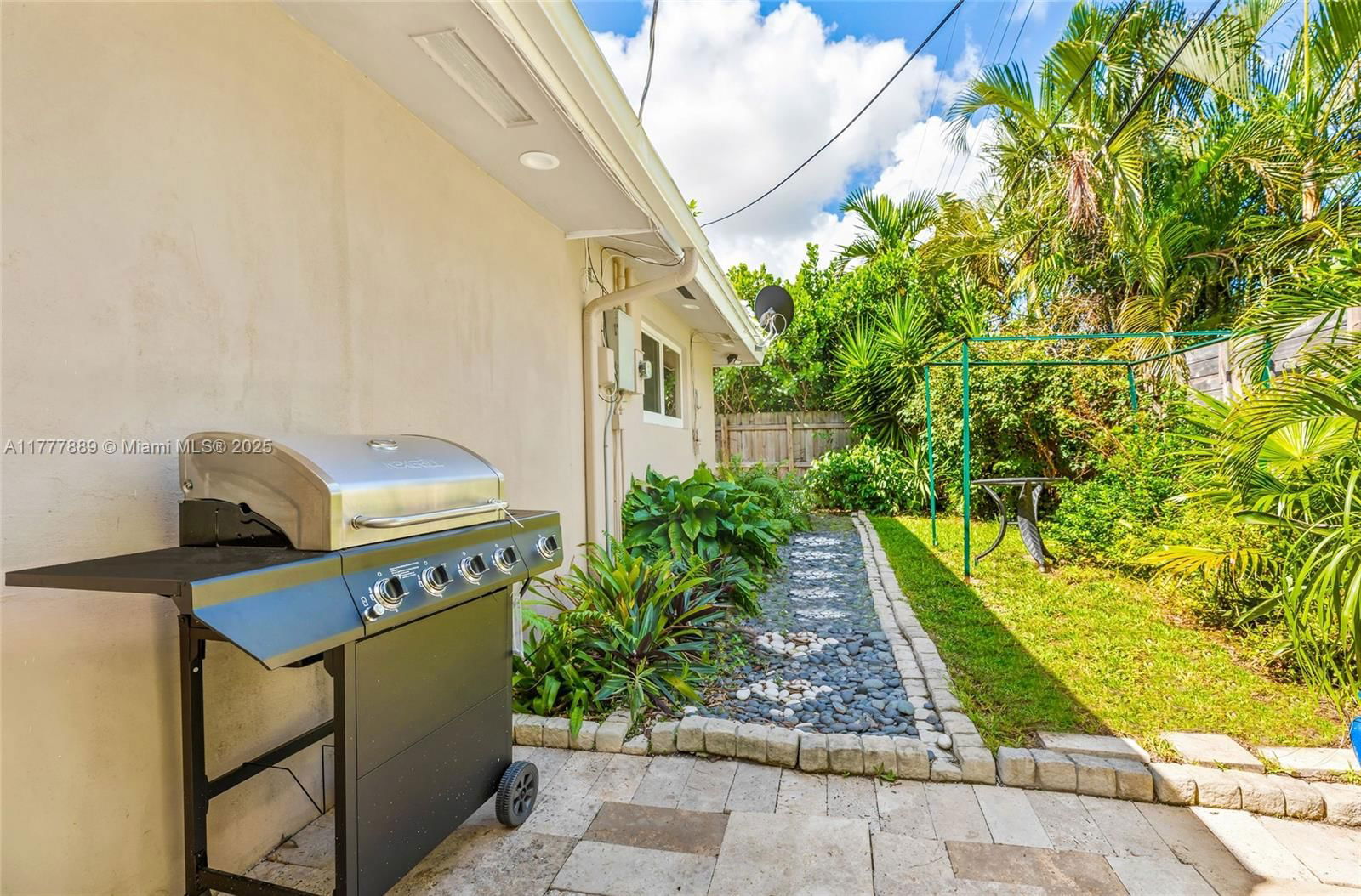 Real estate property located at 2167 58th St, Broward, Imperial Point 2 Sec, Fort Lauderdale, FL