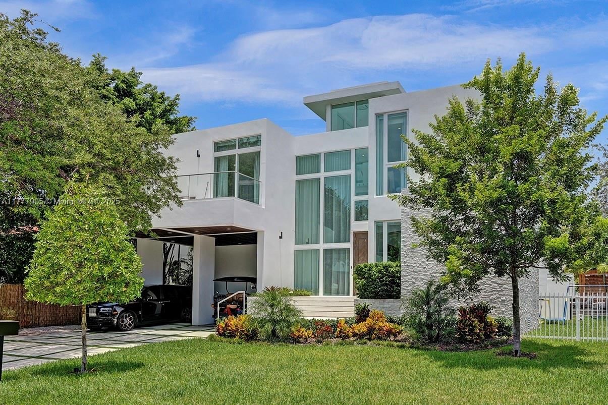 Real estate property located at 201 Buttonwood Dr, Miami-dade, Tropical Isle Homes Sub 4, Key Biscayne, FL