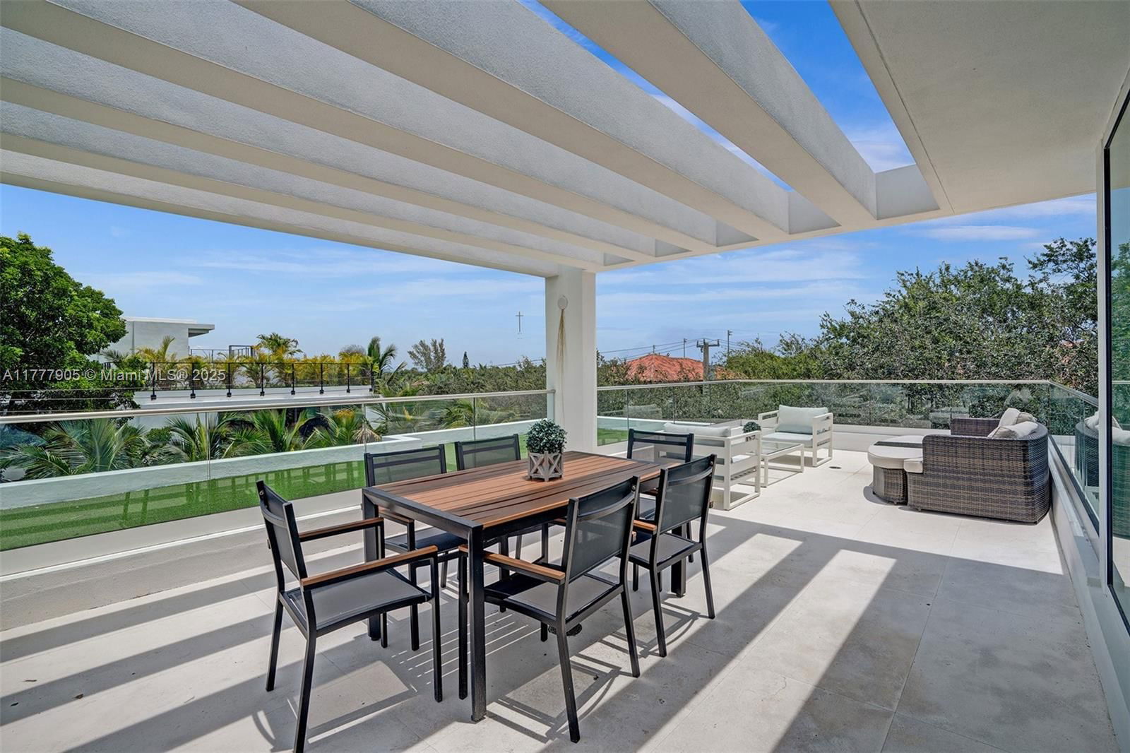 Real estate property located at 201 Buttonwood Dr, Miami-dade, Tropical Isle Homes Sub 4, Key Biscayne, FL