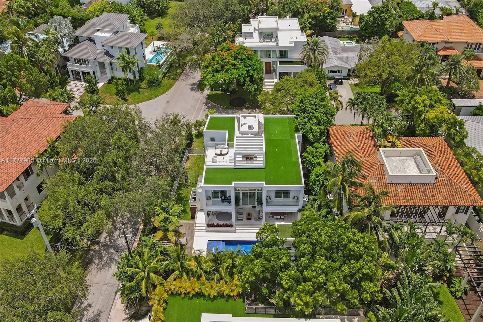 Real estate property located at 201 Buttonwood Dr, Miami-dade, Tropical Isle Homes Sub 4, Key Biscayne, FL