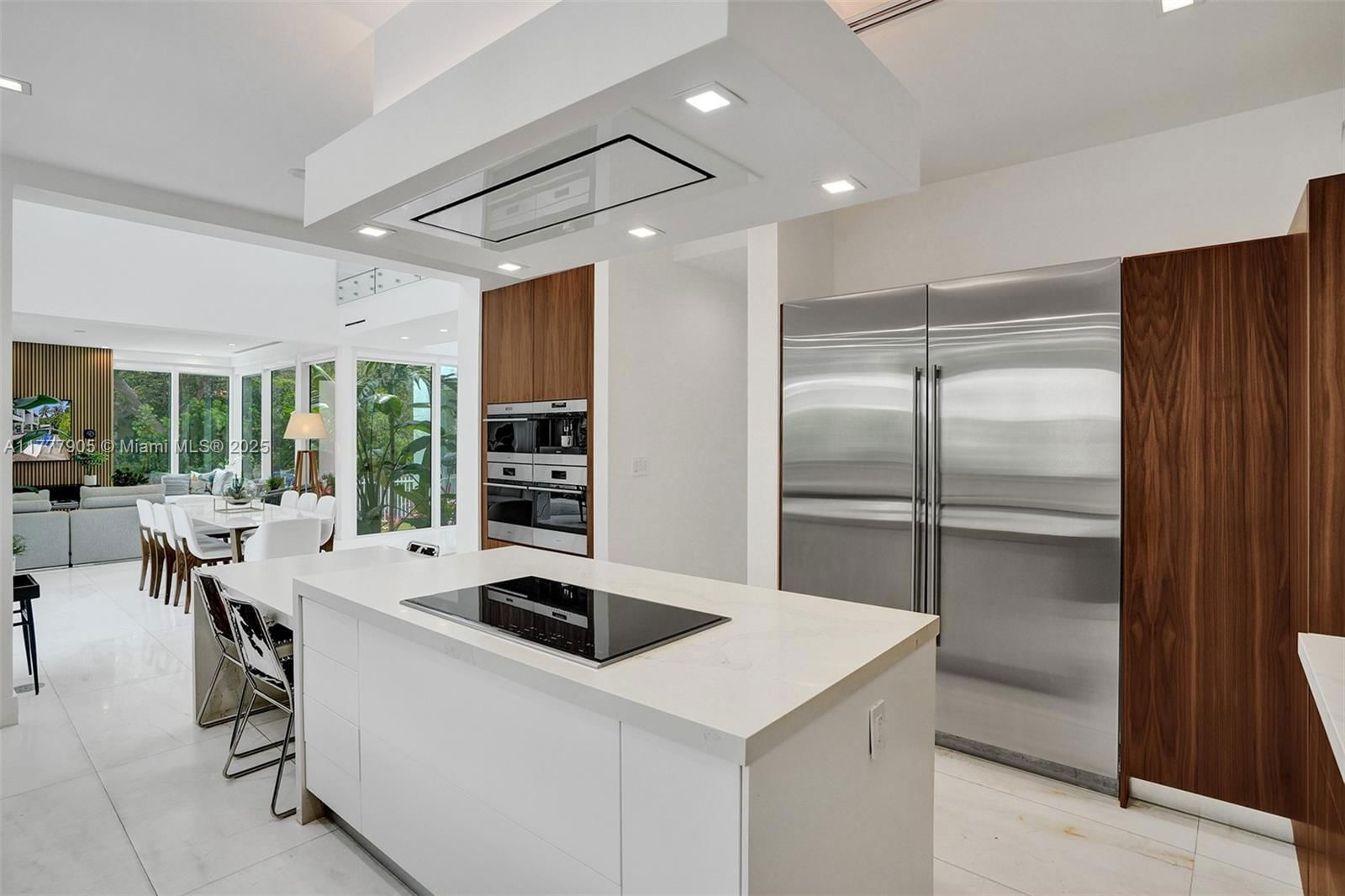 Real estate property located at 201 Buttonwood Dr, Miami-dade, Tropical Isle Homes Sub 4, Key Biscayne, FL