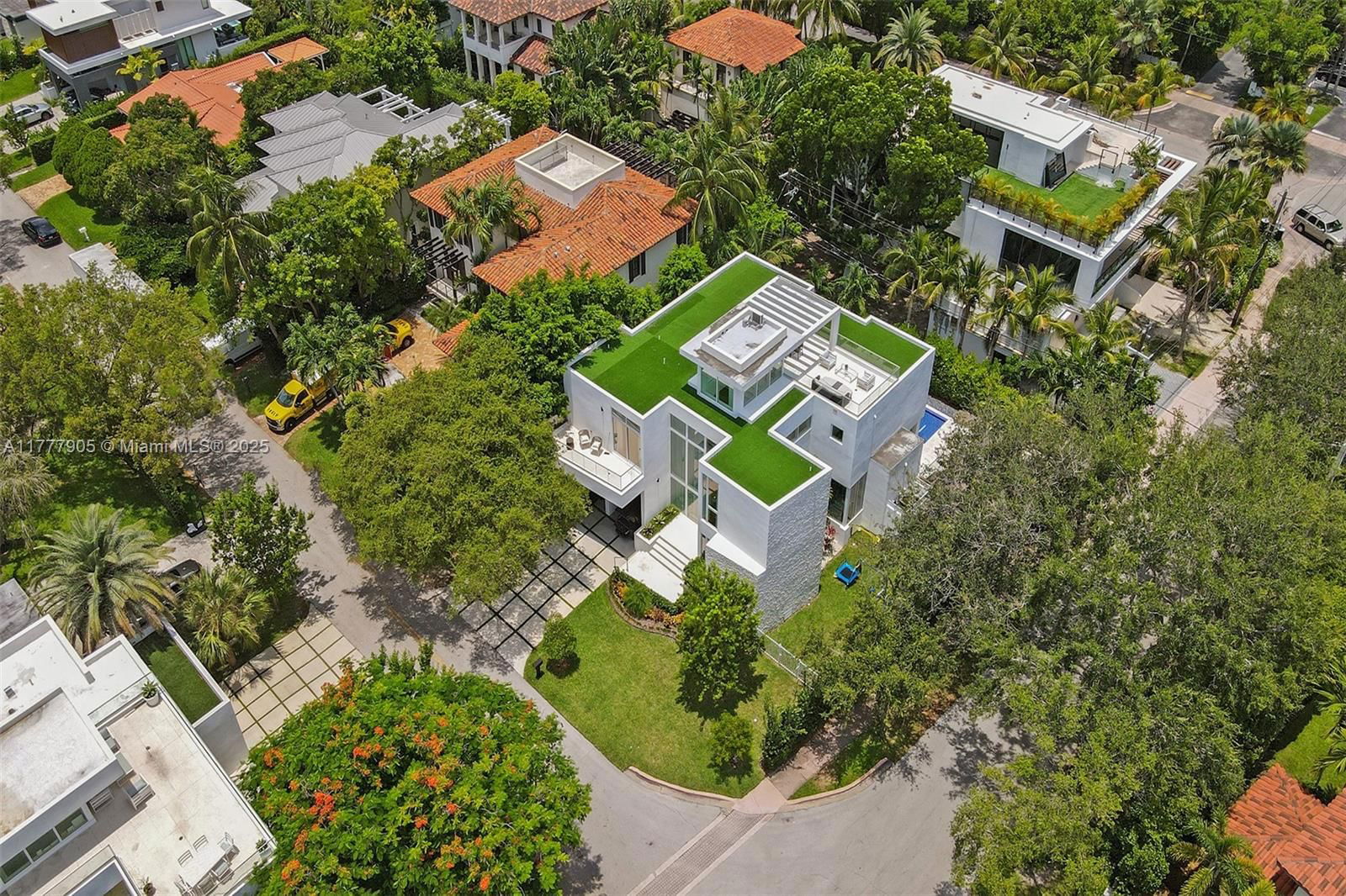 Real estate property located at 201 Buttonwood Dr, Miami-dade, Tropical Isle Homes Sub 4, Key Biscayne, FL