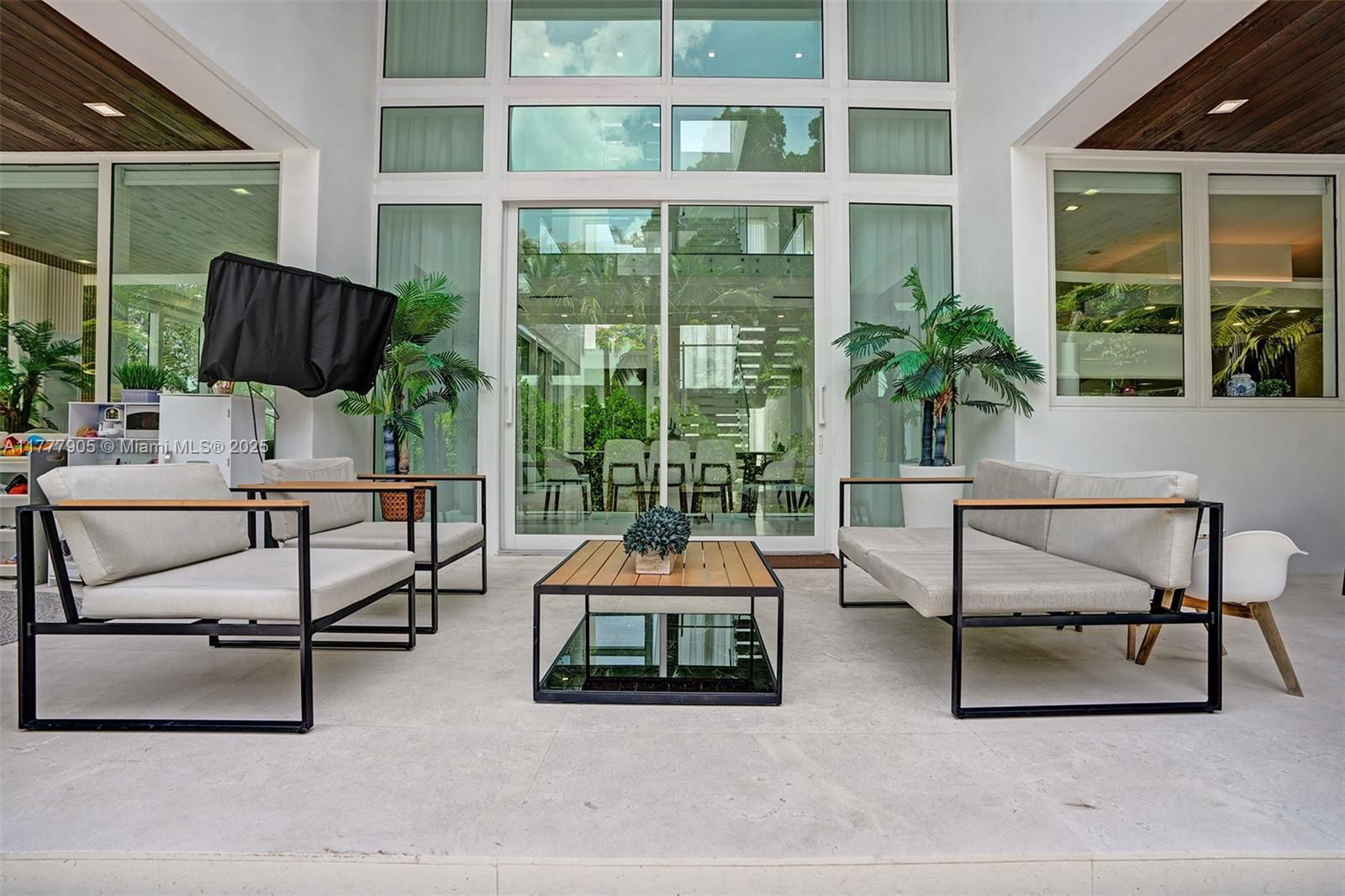 Real estate property located at 201 Buttonwood Dr, Miami-dade, Tropical Isle Homes Sub 4, Key Biscayne, FL