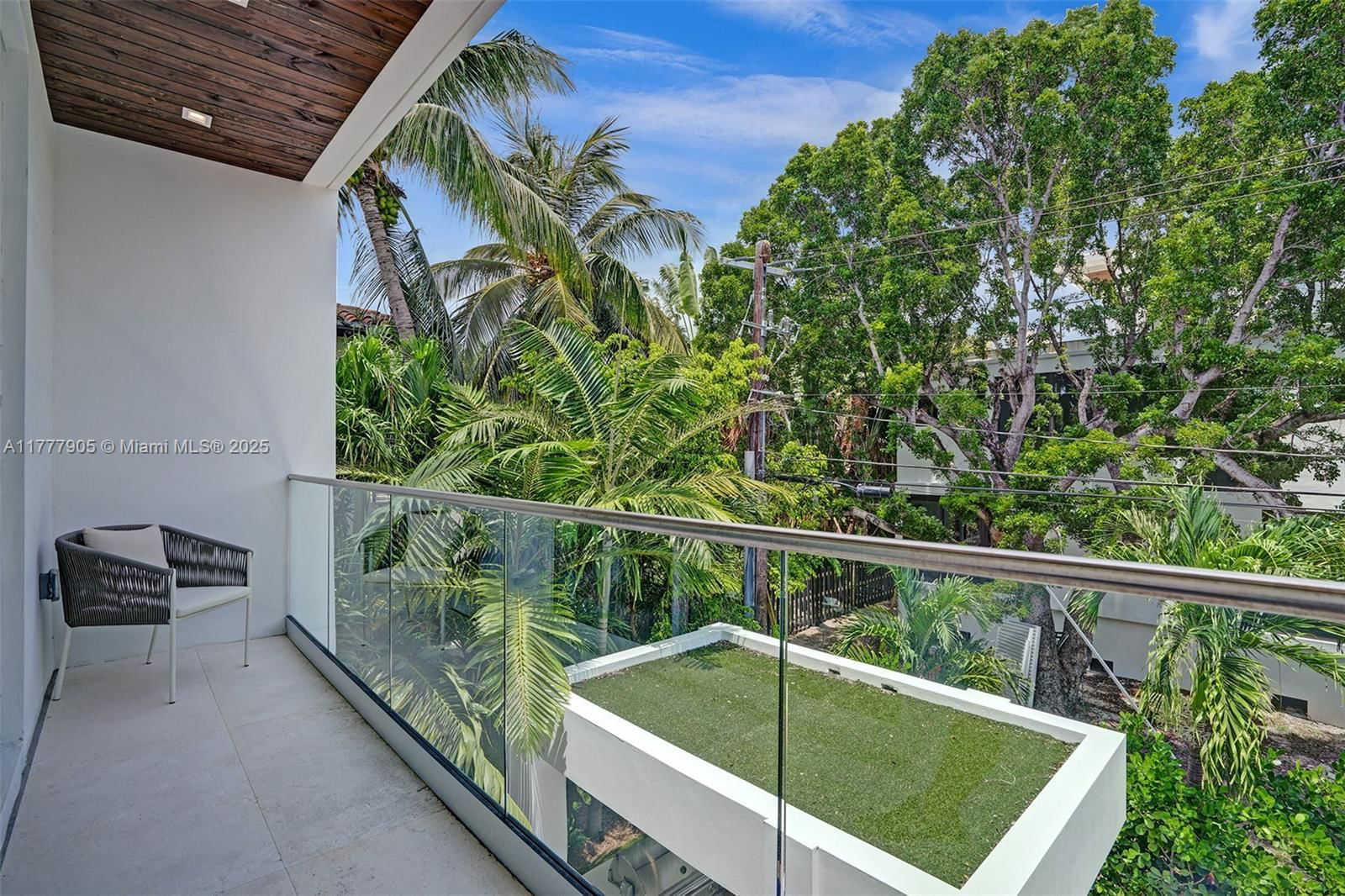 Real estate property located at 201 Buttonwood Dr, Miami-dade, Tropical Isle Homes Sub 4, Key Biscayne, FL