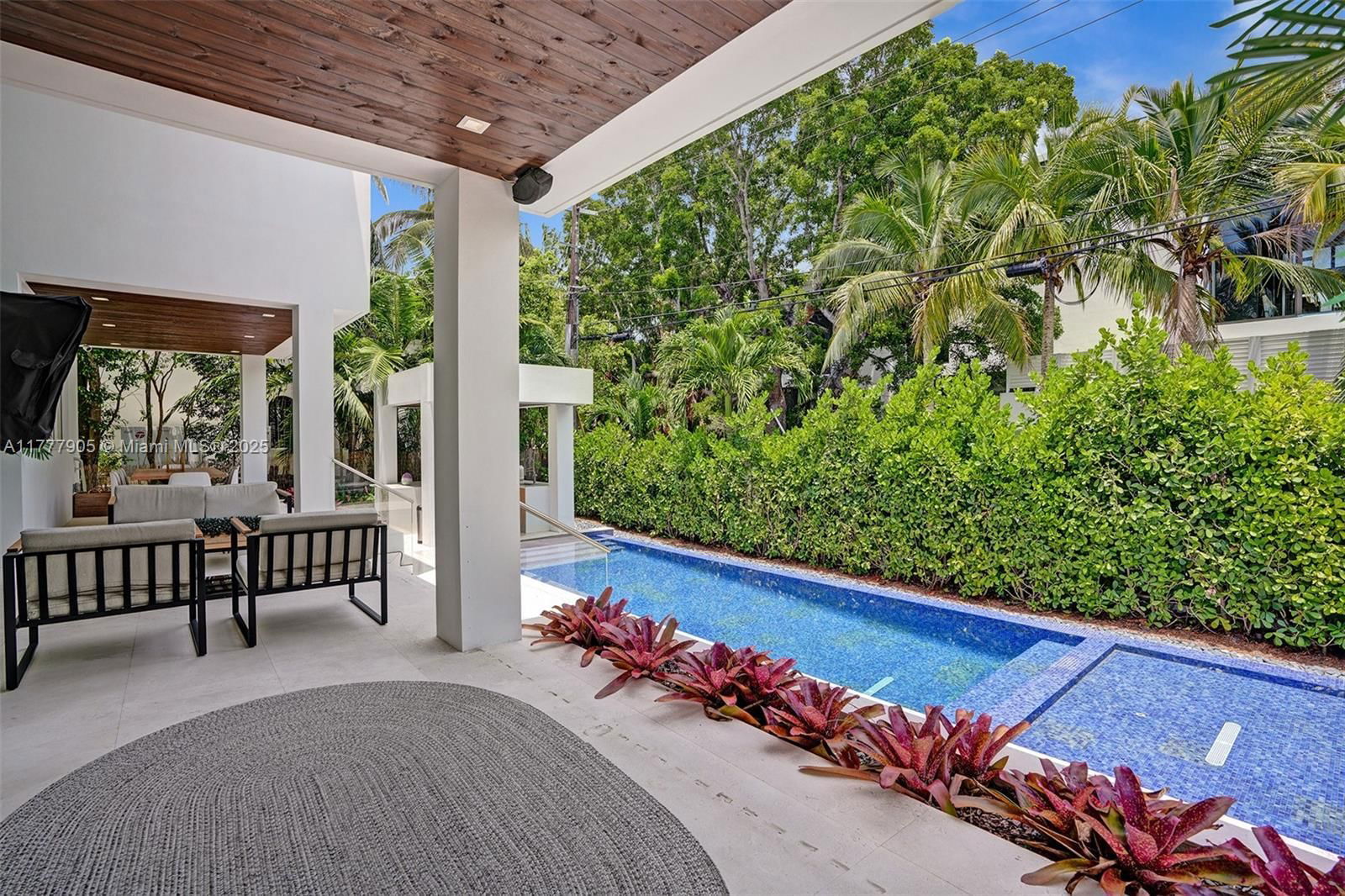 Real estate property located at 201 Buttonwood Dr, Miami-dade, Tropical Isle Homes Sub 4, Key Biscayne, FL