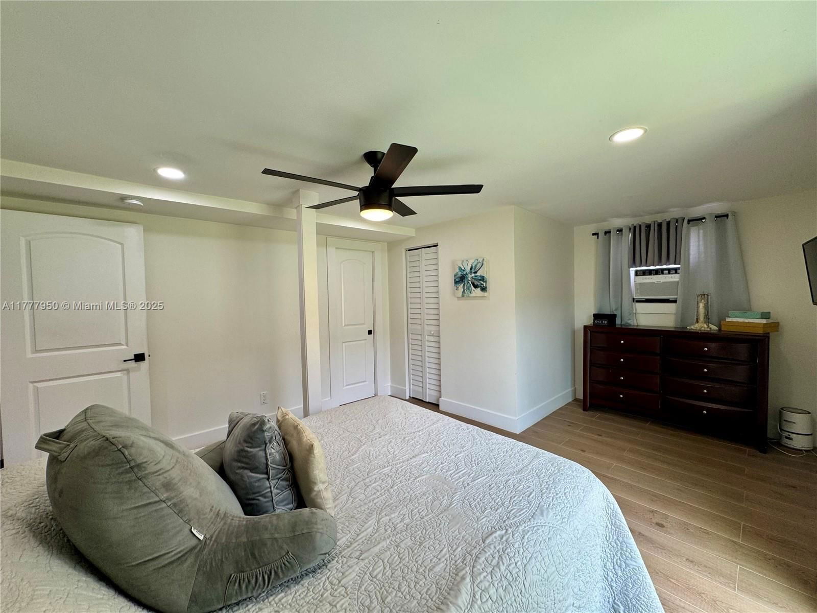 Real estate property located at 826 Cochran Dr, Palm Beach, Lake Osborne Heights, Lake Worth, FL