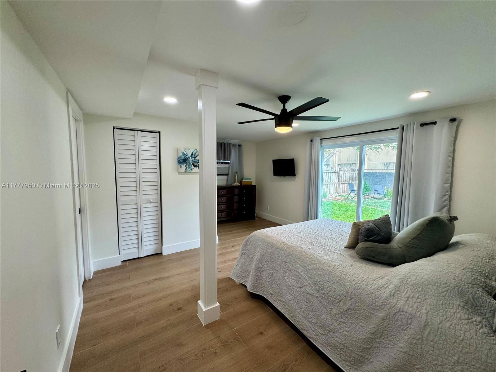 Real estate property located at 826 Cochran Dr, Palm Beach, Lake Osborne Heights, Lake Worth, FL