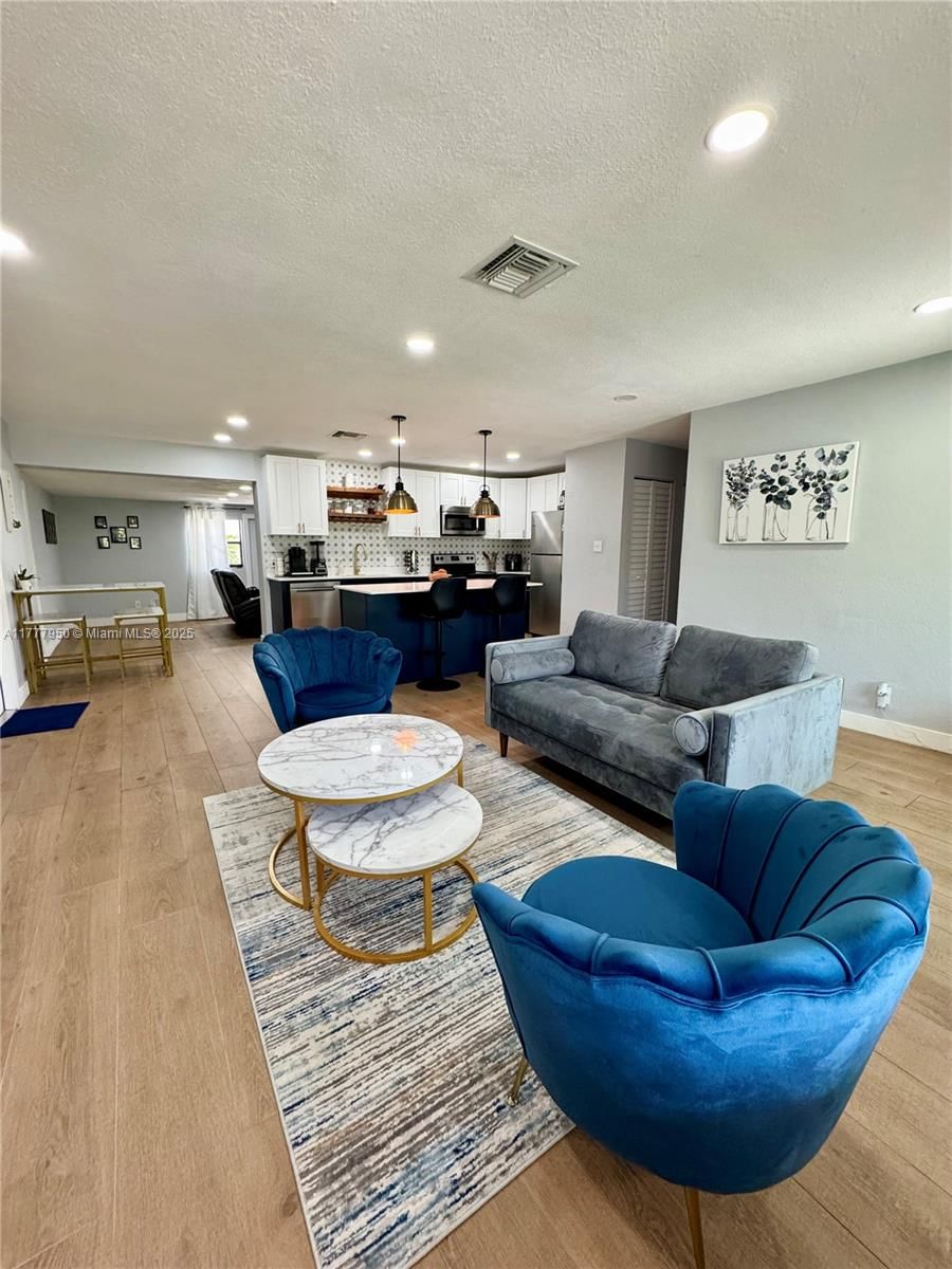 Real estate property located at 826 Cochran Dr, Palm Beach, Lake Osborne Heights, Lake Worth, FL