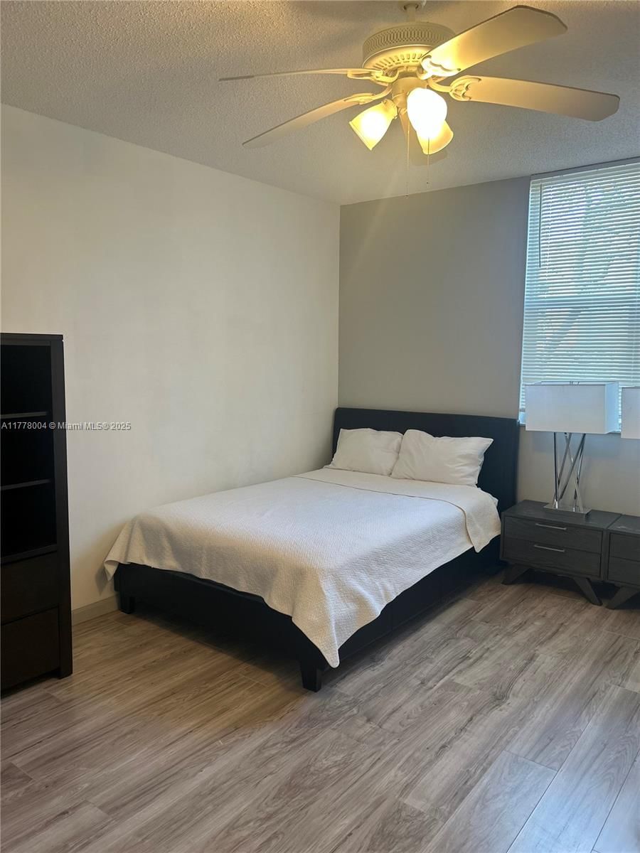 Real estate property located at 1900 Van Buren St #323B, Broward, Regent Park Condo, Hollywood, FL