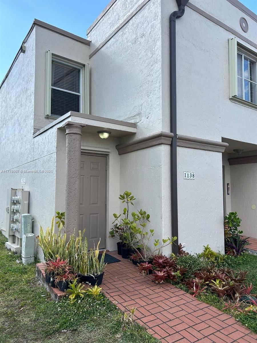 Real estate property located at 1138 124th Ave #2301, Miami-dade, Puerto Bello Condo No 2, Miami, FL