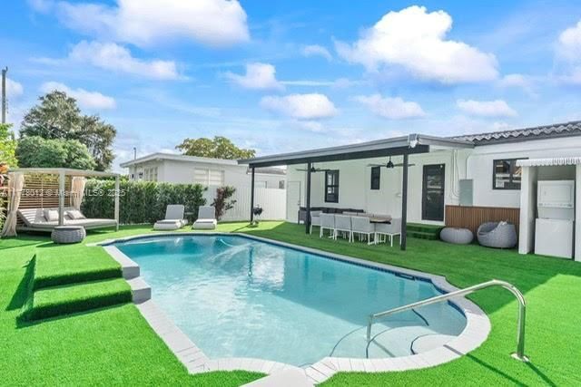 Real estate property located at 4861 5th St, Miami-dade, Lynnwood No 2, Miami, FL