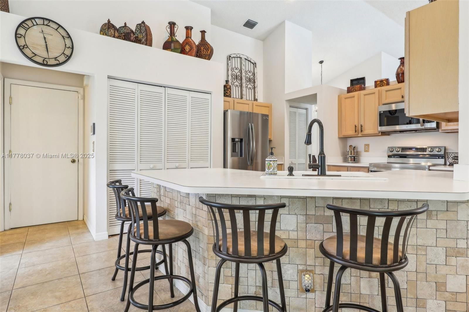 Real estate property located at 10095 55th Ln, Broward, Venture One Plat, Cooper City, FL