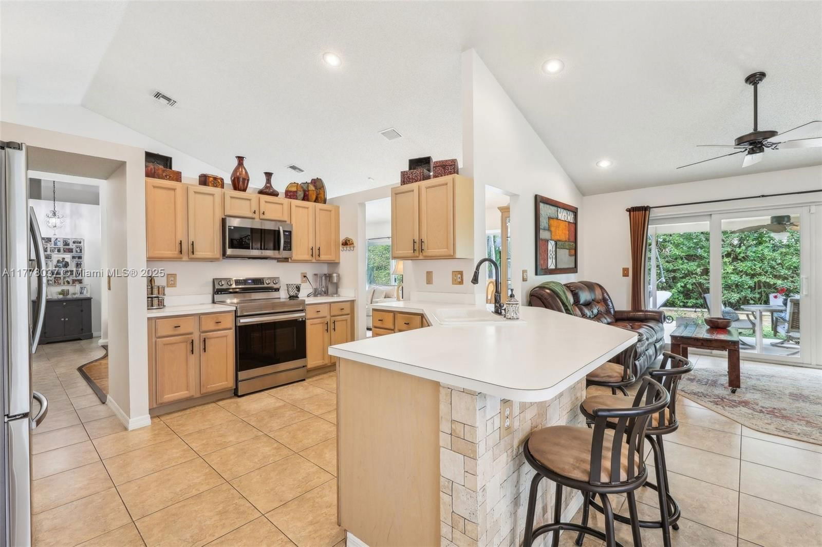 Real estate property located at 10095 55th Ln, Broward, Venture One Plat, Cooper City, FL