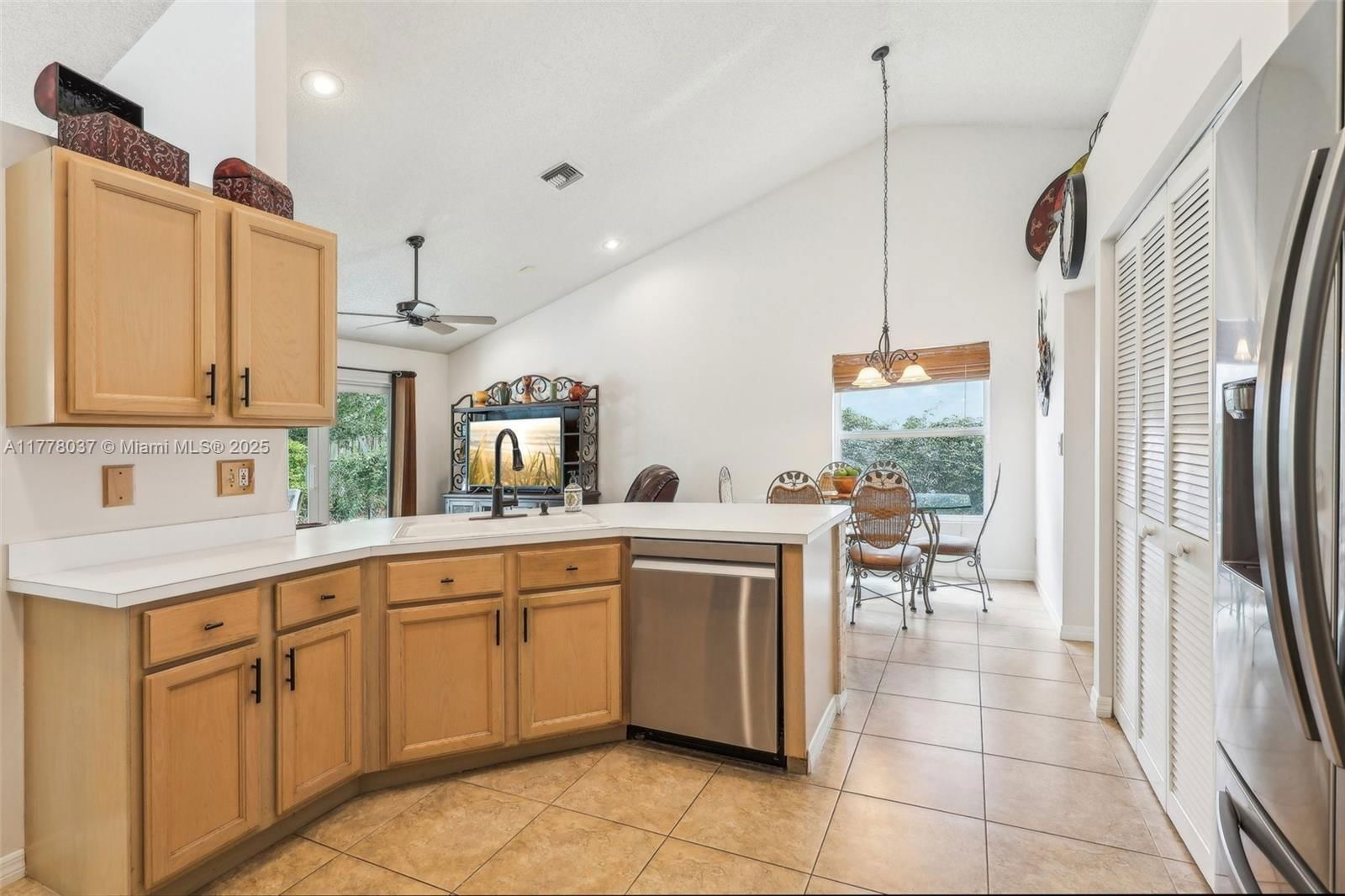 Real estate property located at 10095 55th Ln, Broward, Venture One Plat, Cooper City, FL