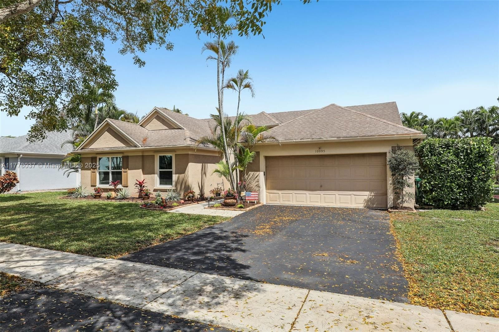 Real estate property located at 10095 55th Ln, Broward, Venture One Plat, Cooper City, FL