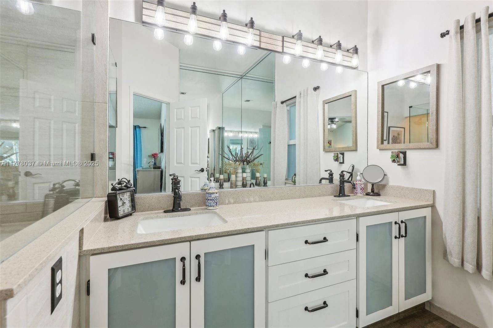 Real estate property located at 10095 55th Ln, Broward, Venture One Plat, Cooper City, FL