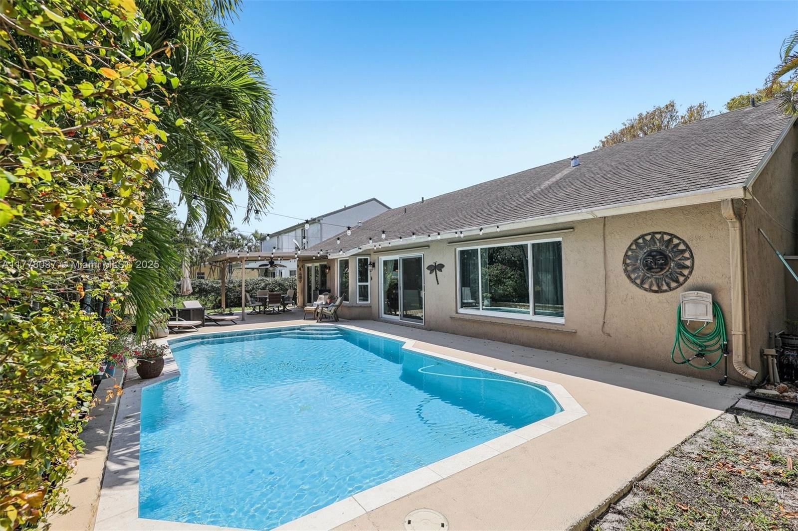 Real estate property located at 10095 55th Ln, Broward, Venture One Plat, Cooper City, FL