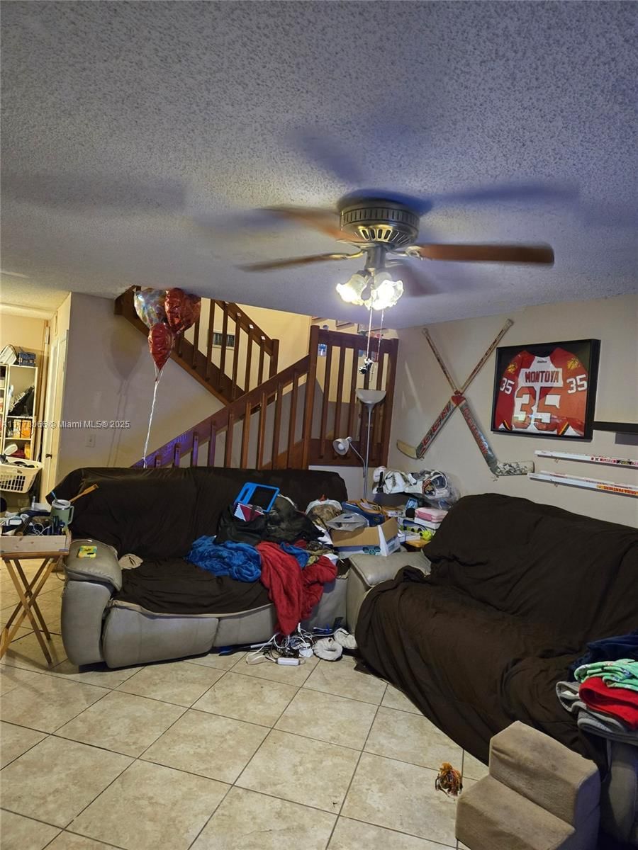 Real estate property located at 11912 13th Ct #11912, Broward, C H E Acres, Davie, FL