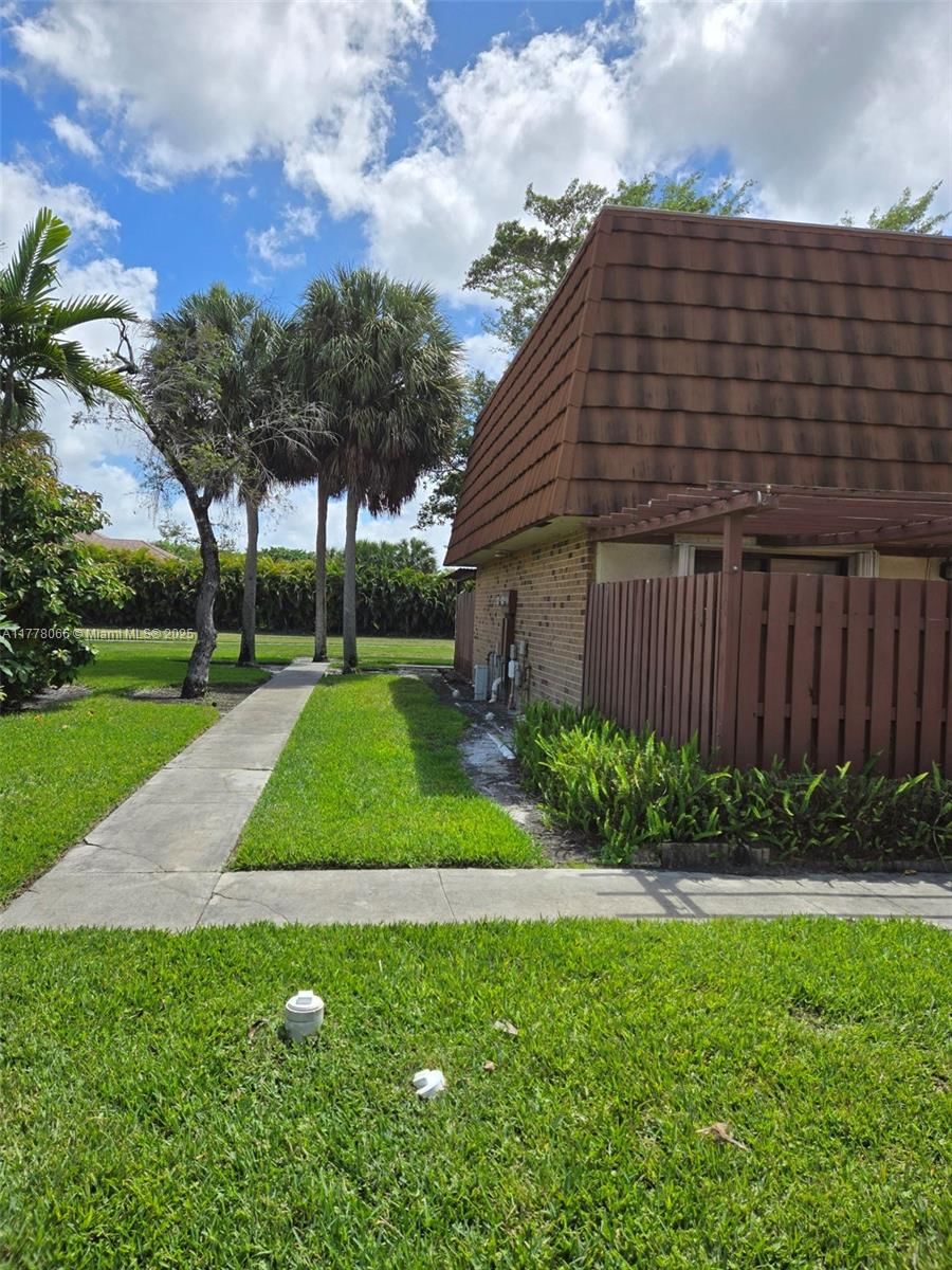 Real estate property located at 11912 13th Ct #11912, Broward, C H E Acres, Davie, FL