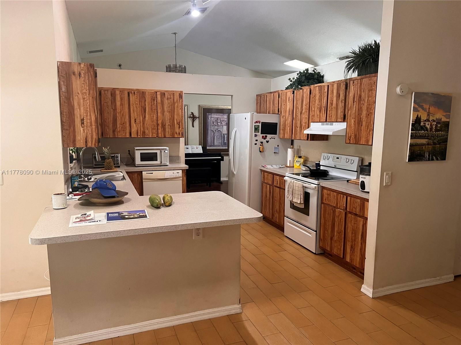 Real estate property located at 15664 North Rd, Palm Beach, Loxahatchee Groves, Loxahatchee, FL