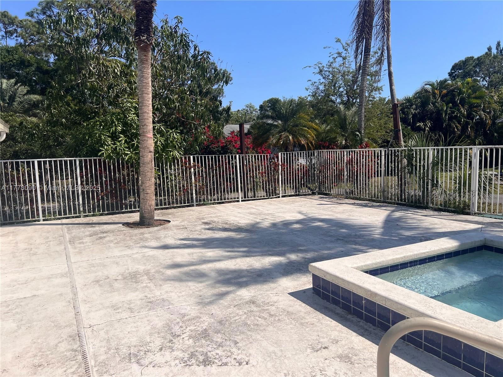 Real estate property located at 15664 North Rd, Palm Beach, Loxahatchee Groves, Loxahatchee, FL