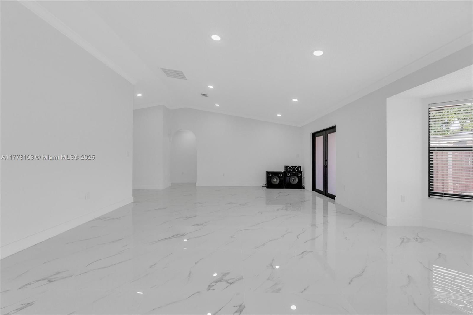 Real estate property located at 15261 139th St, Miami-dade, Christina Estates, Miami, FL