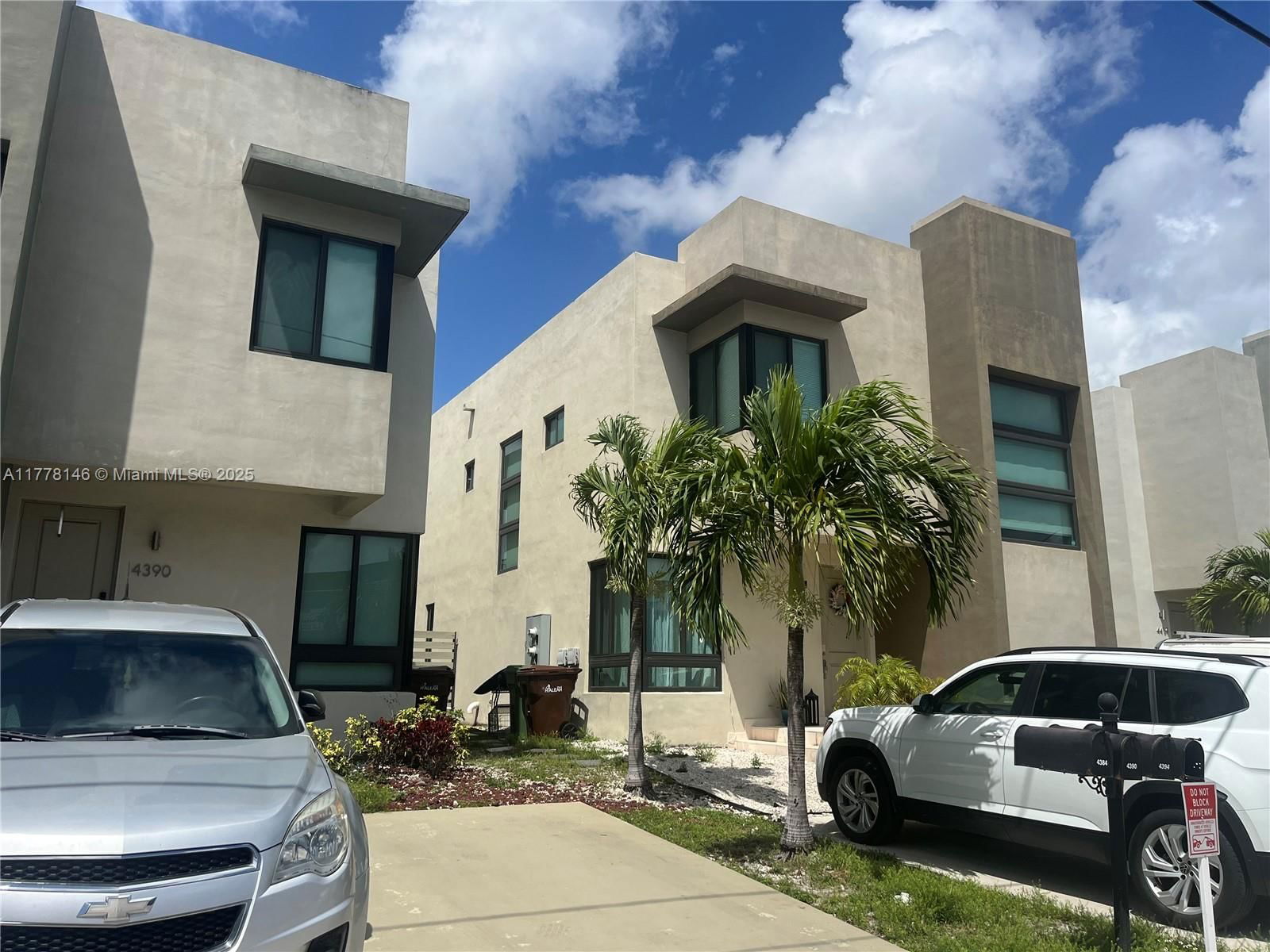Real estate property located at 4384-4400 10th Ave, Miami-dade, East 10th Avenue, Hialeah, FL