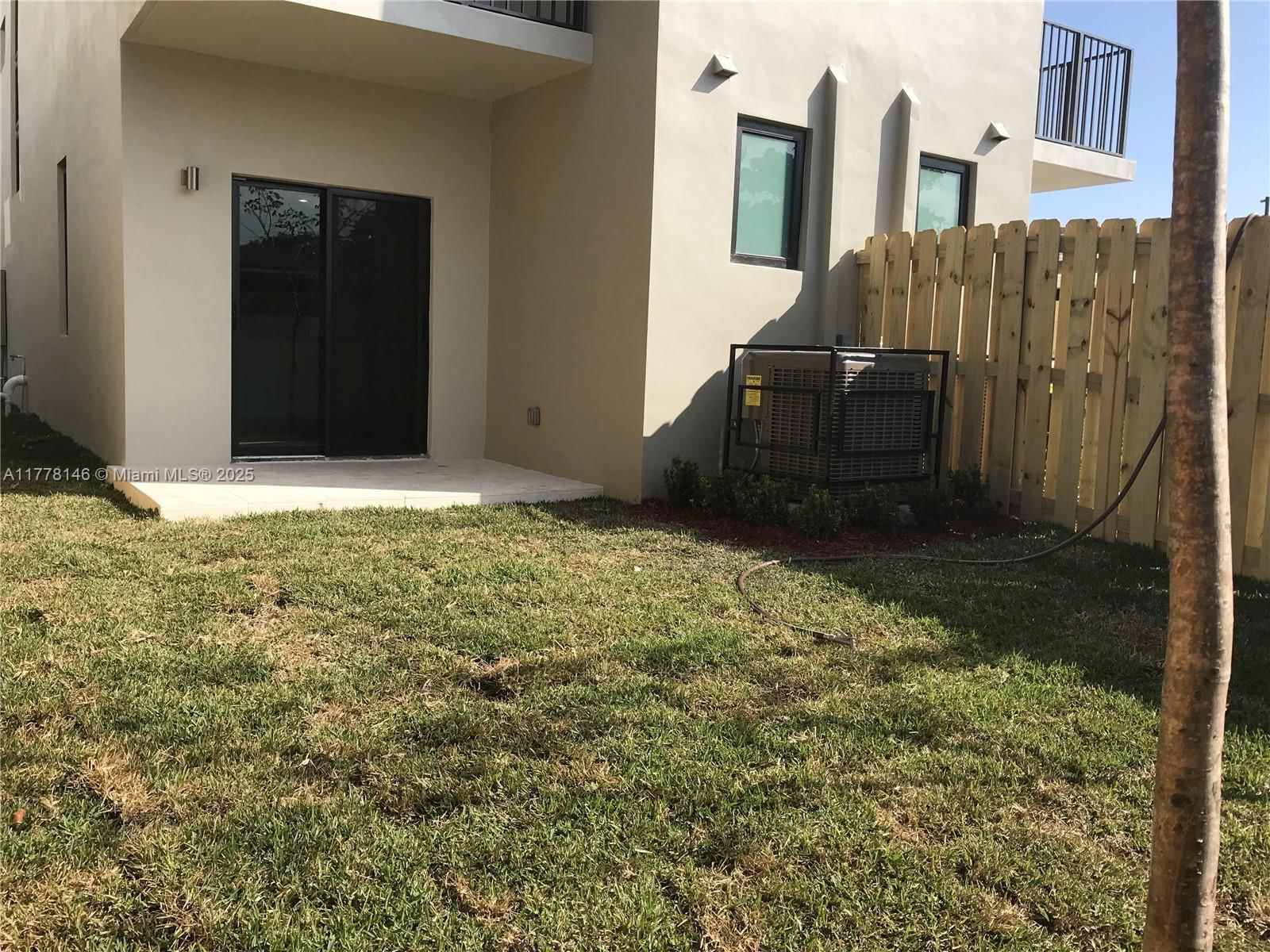 Real estate property located at 4384-4400 10th Ave, Miami-dade, East 10th Avenue, Hialeah, FL