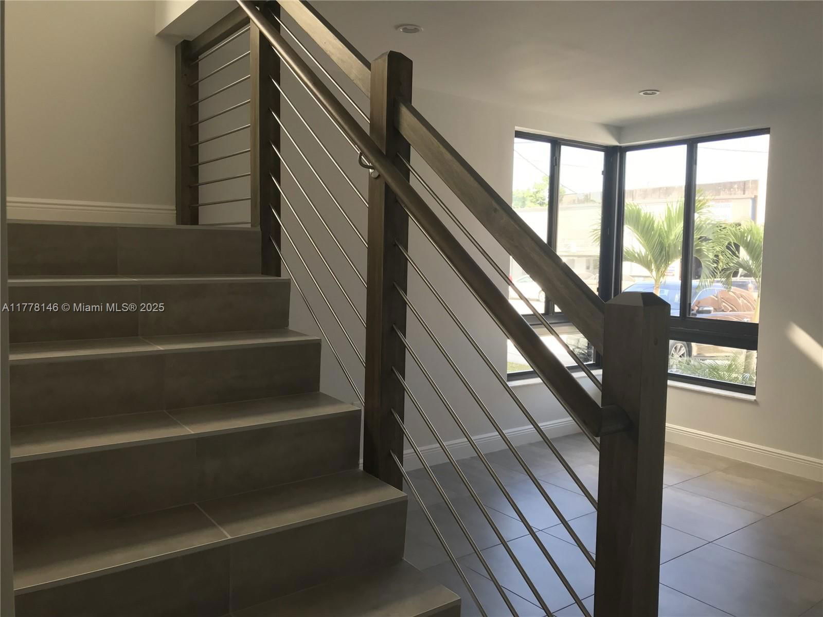 Real estate property located at 4384-4400 10th Ave, Miami-dade, East 10th Avenue, Hialeah, FL
