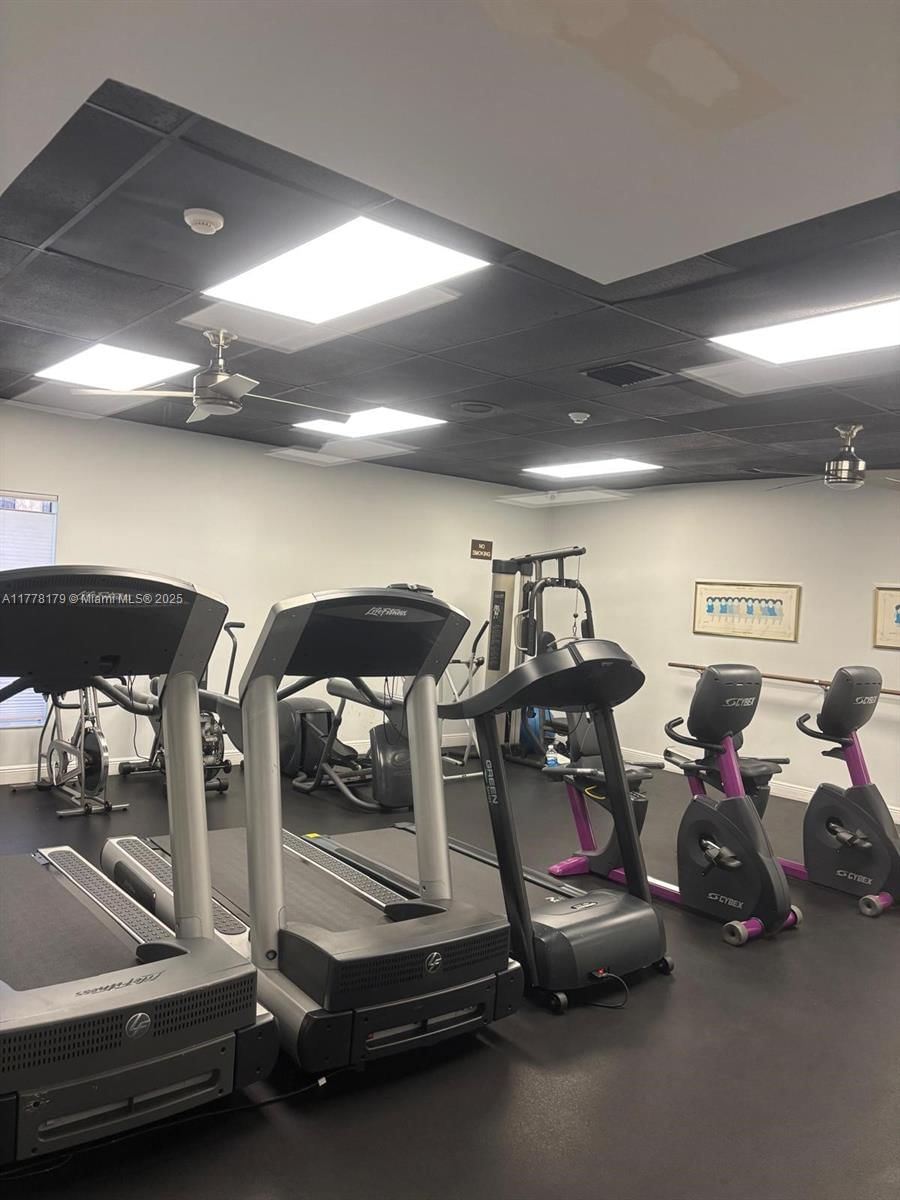 Real estate property located at 151 Berkley Rd #206, Broward, Berkley House West, Hollywood, FL