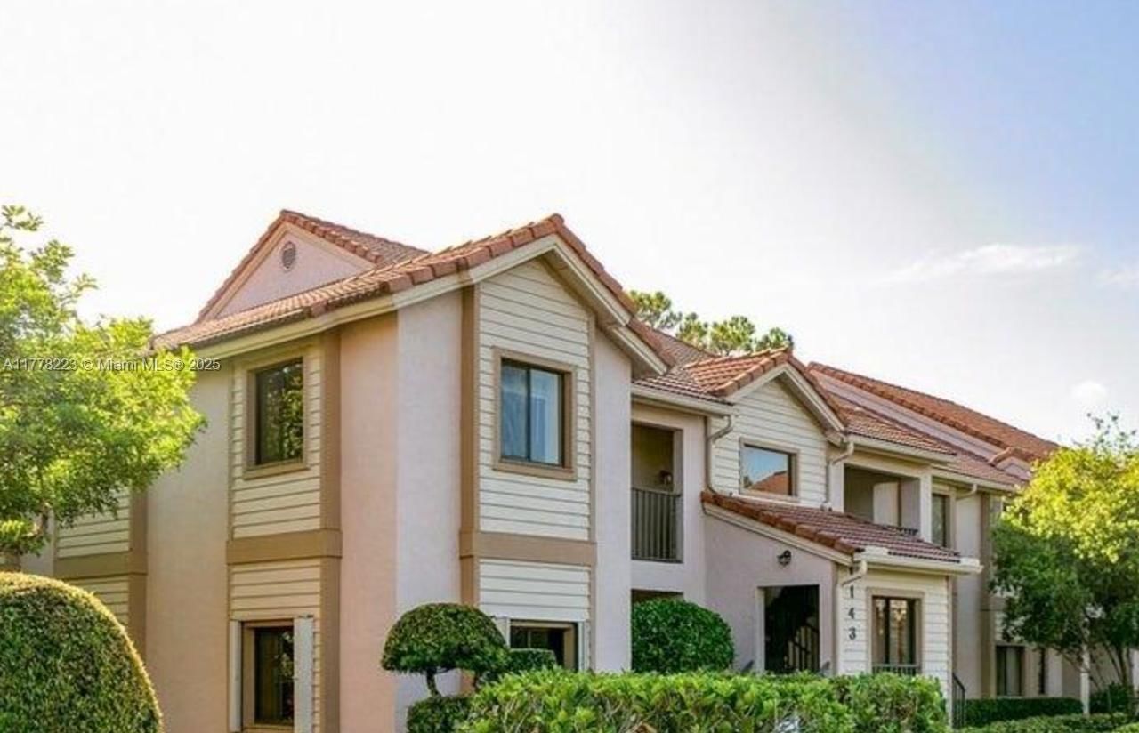 Real estate property located at 1143 Duncan Cir #201, Palm Beach, Dunbar Woods Condo 4, Palm Beach Gardens, FL