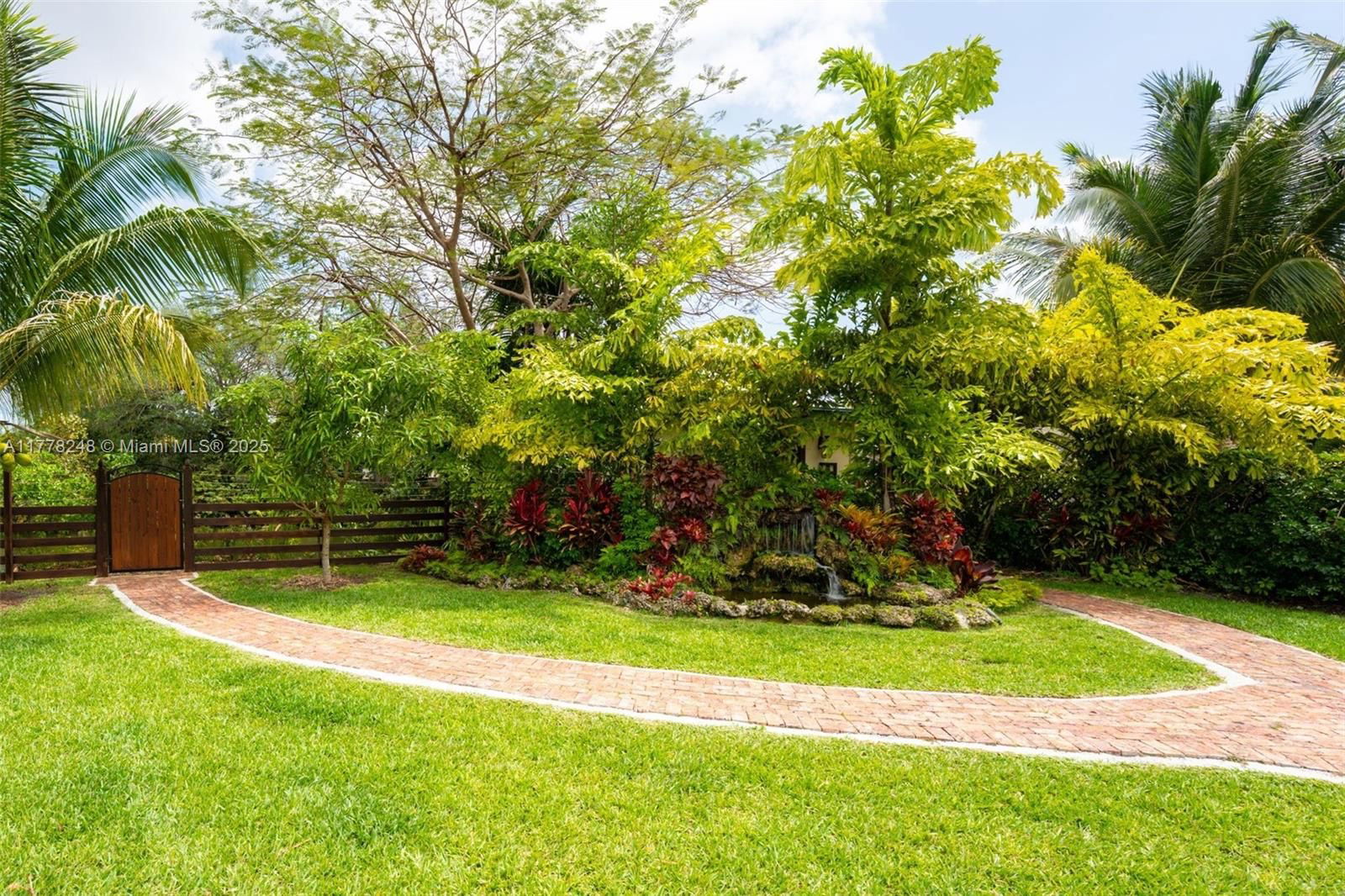 Real estate property located at 14835 Biscayne River Dr, Miami-dade, Rev Plat Of Brandon Park, Miami, FL