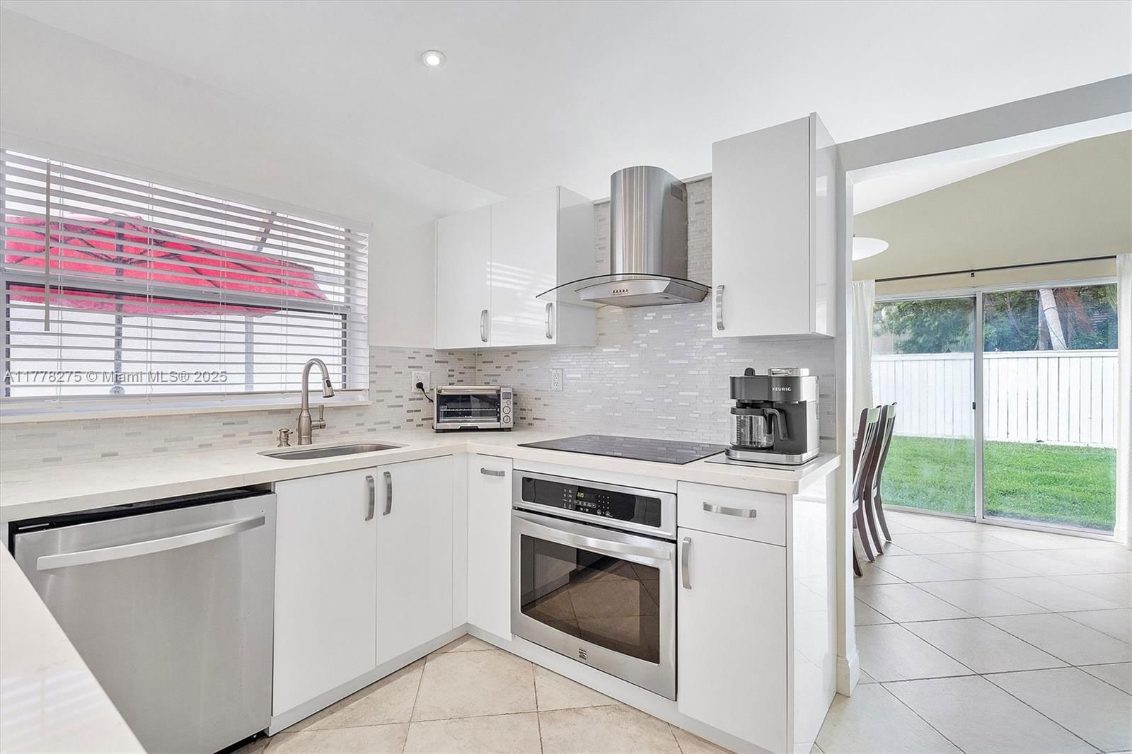 Real estate property located at 17522 12th St, Broward, Silver Lakes At Pembroke, Pembroke Pines, FL