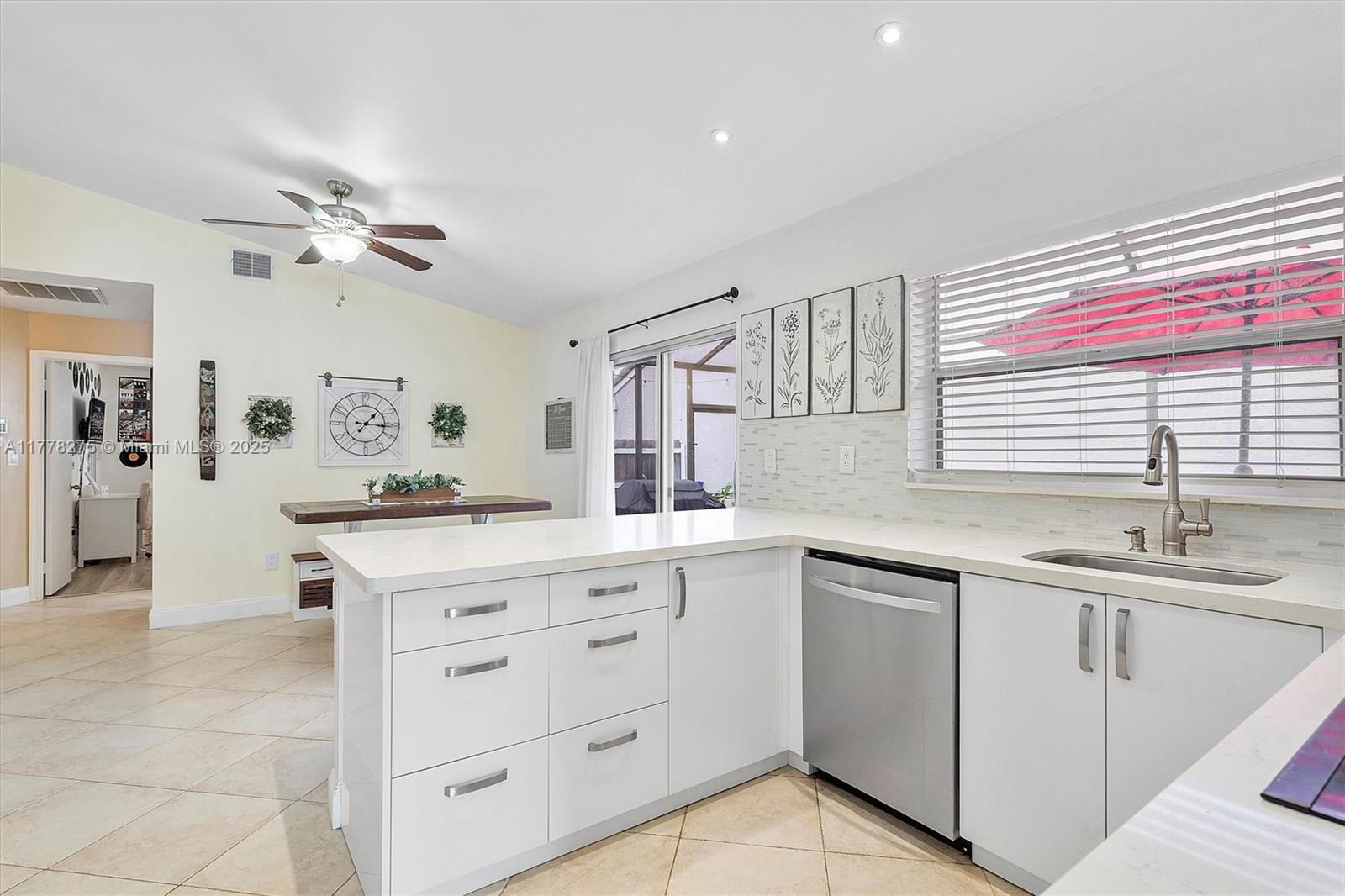 Real estate property located at 17522 12th St, Broward, Silver Lakes At Pembroke, Pembroke Pines, FL