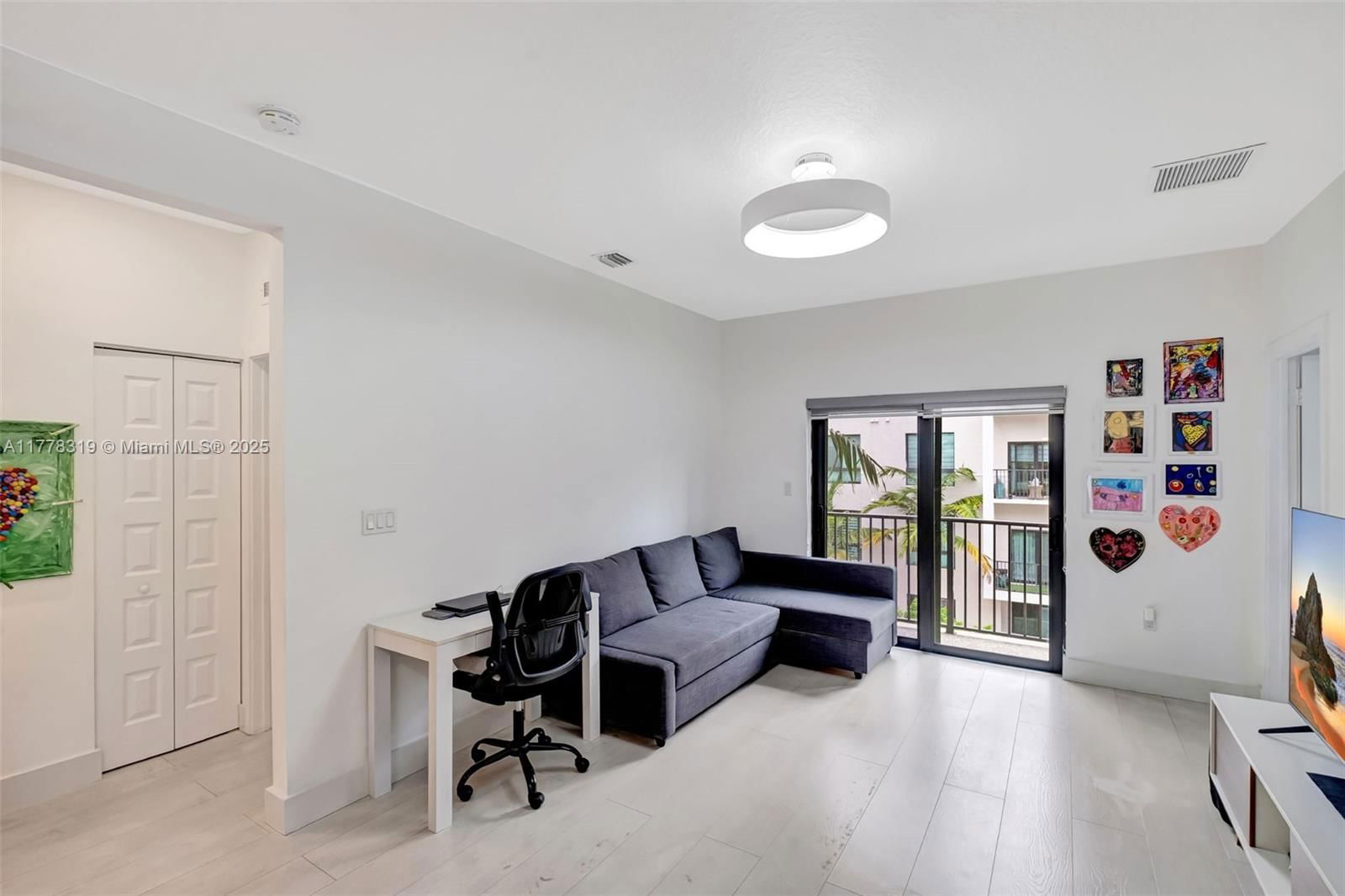 Real estate property located at 4740 84th Ct #32, Miami-dade, Urbana At The Residences, Doral, FL