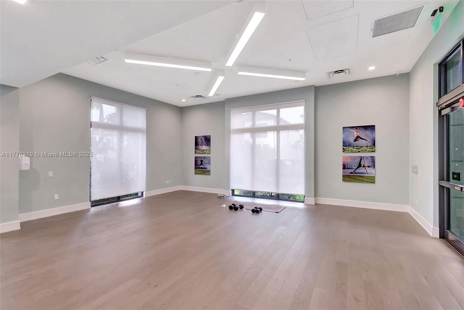 Real estate property located at 4740 84th Ct #32, Miami-dade, Urbana At The Residences, Doral, FL