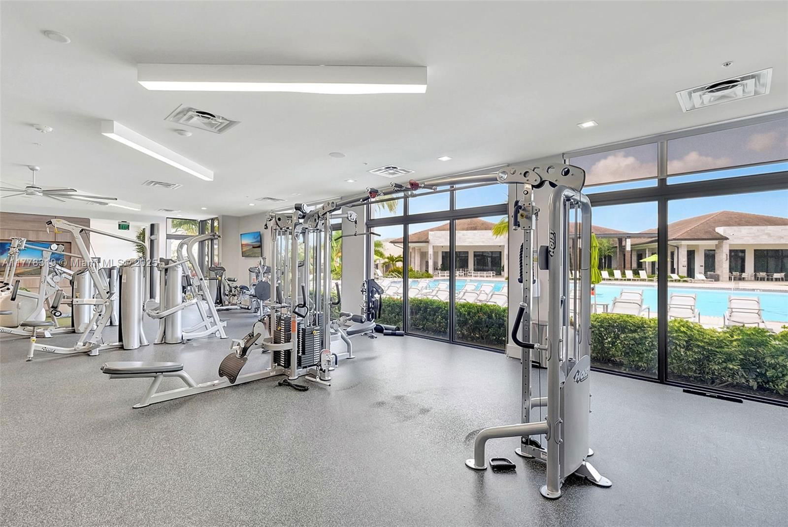 Real estate property located at 4740 84th Ct #32, Miami-dade, Urbana At The Residences, Doral, FL